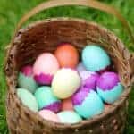 Cascarones Confetti Eggs for Easter are the best colored easter eggs to make with kids because they can also be used as an easter egg game! cascarones | easter eggs | easter eggs game