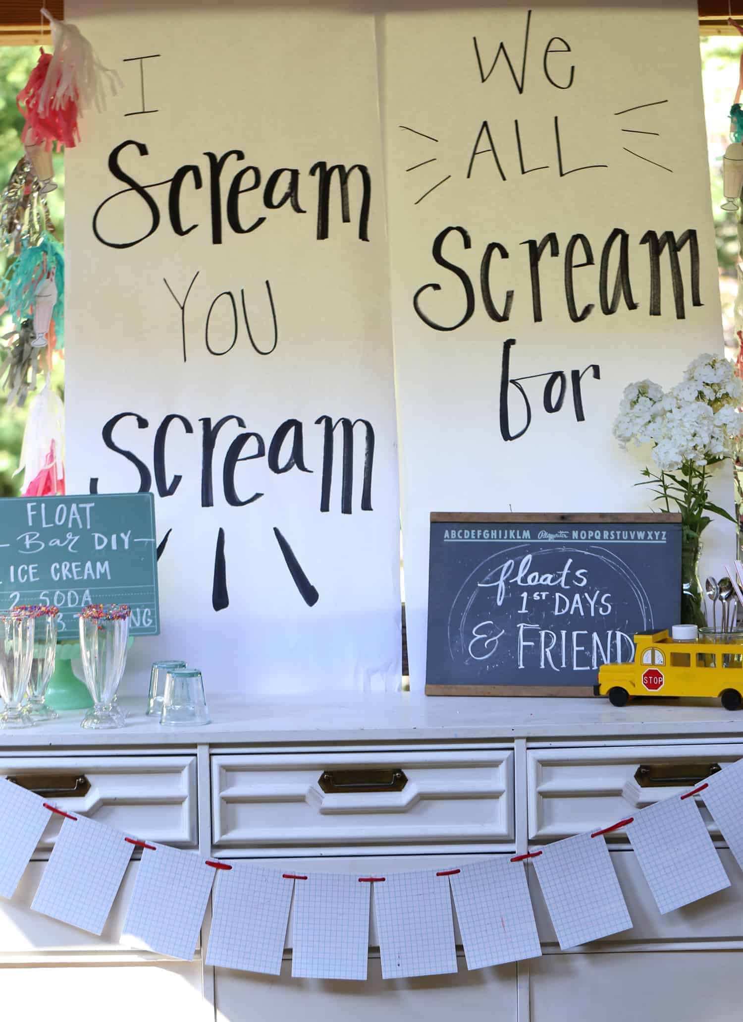 Ice Cream Float Bar DIY - #BlueBunny #SoHoppinGood #ad