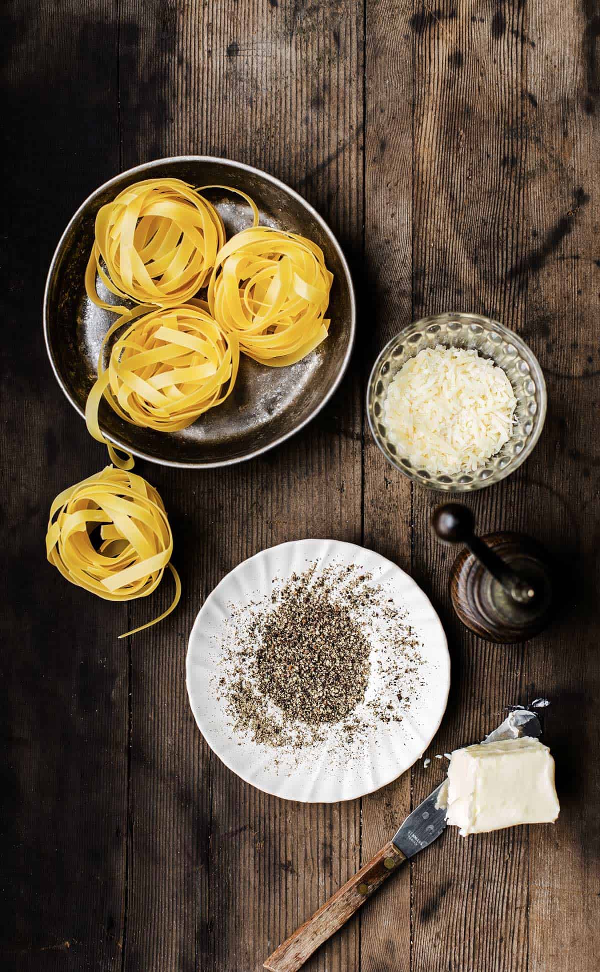 cacio e pepe pasta ingredients