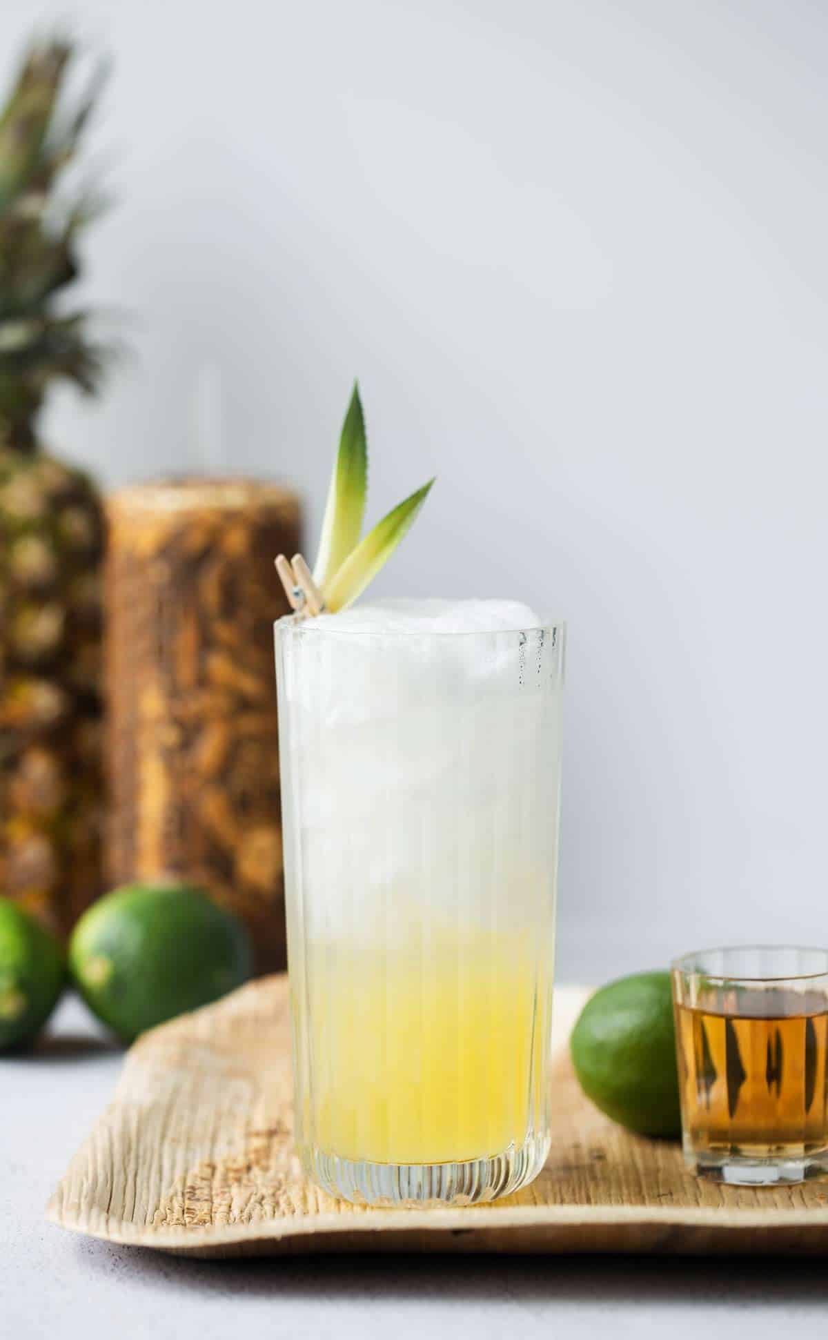 Pineapple Rum Cocktail Spritzers are a delicious rum cocktail made with fresh pineapple juice and seltzer water. rum cocktails | pineapple cocktail | pineapple juice cocktail