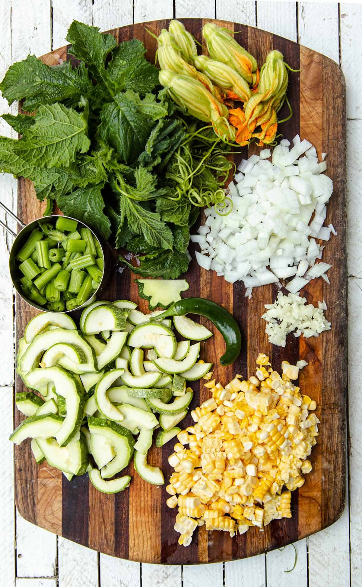 Summer squash soup ingredients